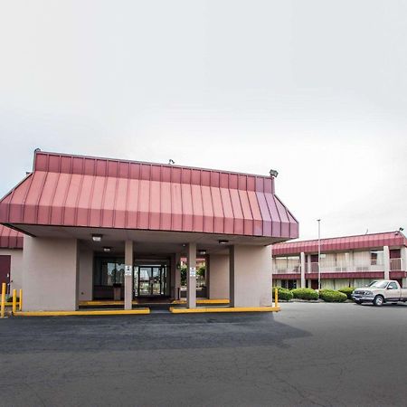 Red Roof Inn Reading Ngoại thất bức ảnh