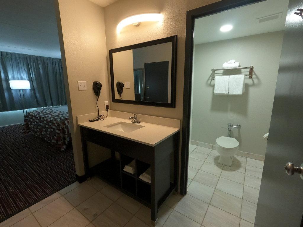 Red Roof Inn Reading Ngoại thất bức ảnh
